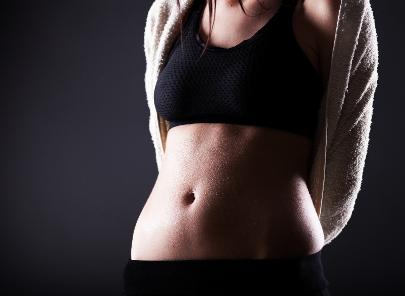 exceso de piel abdominal
